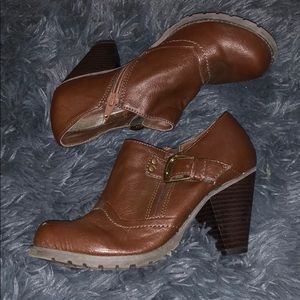 Nicole brown leather boots with heels